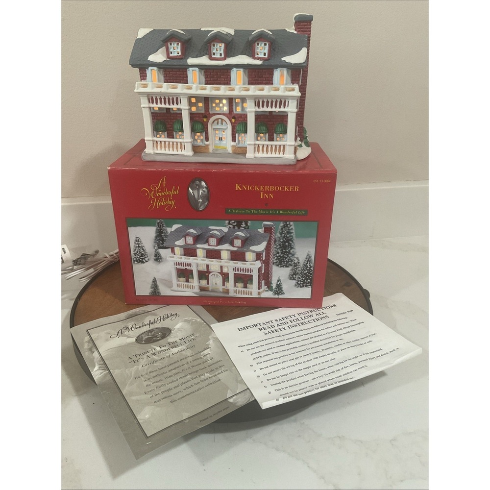 It's A Wonderful Life The Bedford Falls Knickerbocker Inn Ceramic 1998 New